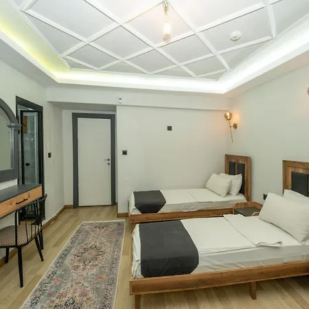 Valeria White Suites * Стамбул